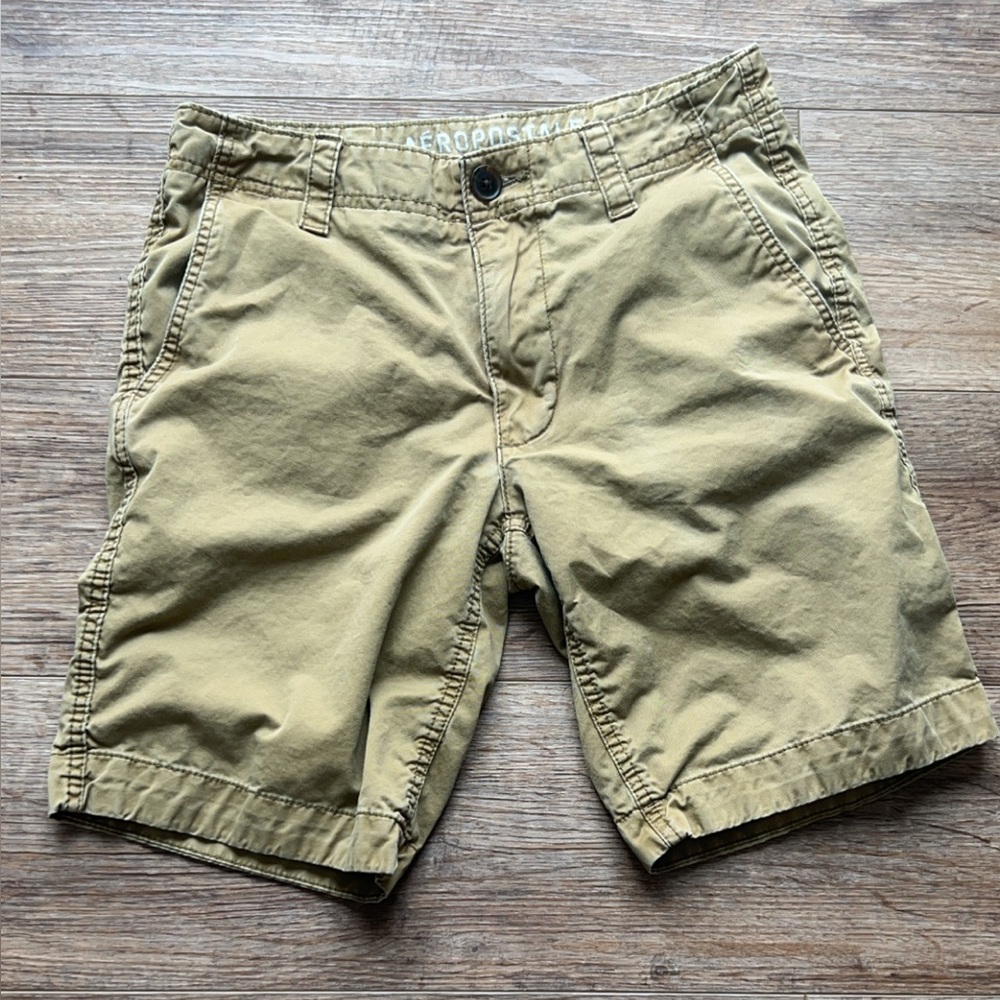 Aeropostale Men's Khaki Cargo Shorts